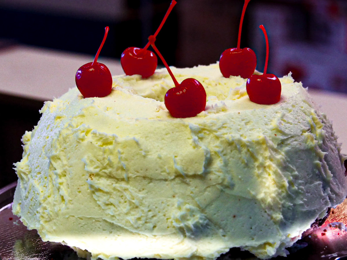 Cherry Cake – Manna European Bakery & Deli