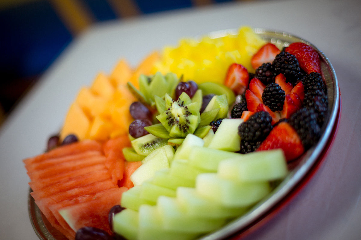 Fruit Tray – Manna European Bakery & Deli